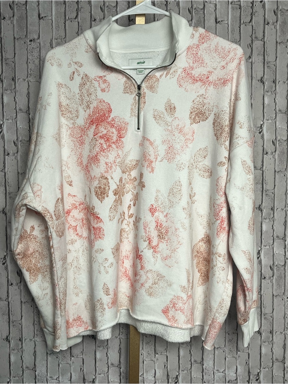 Aerie Sunday Soft Floral Quarter Zip Sweatshirt Size M Pink Rose White Pullover